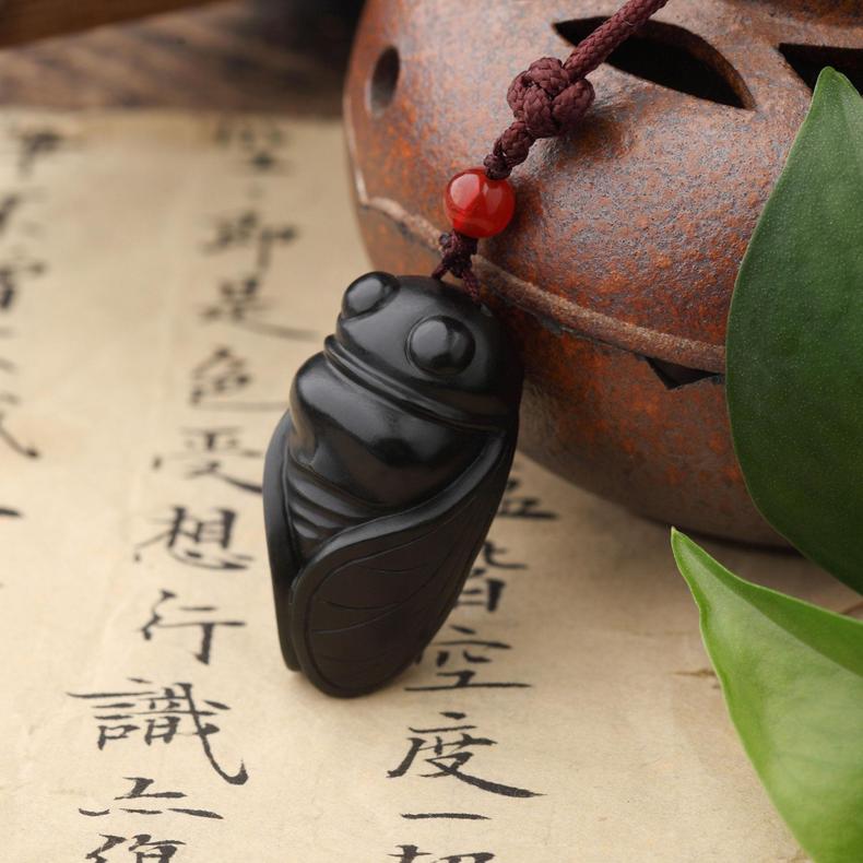 黑色翡翠的辨别及其相似玉种鉴定  第5张