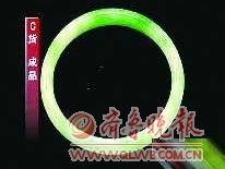 翡翠原石泡油一堆烂石头摇身变翡翠 如何鉴别真伪  第3张