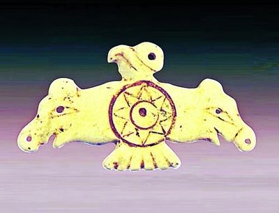 北京玉石翡翠加工凌家滩遗址出土惊世玉龙玉人  第2张