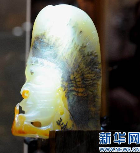 翡翠原石怎麽批发“2011首届云南玉雕大师作品展”在昆明开幕组图  第2张