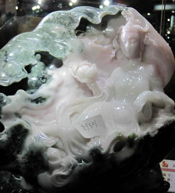 翡翠晴水价值分析盘点2011北京珠宝展天工奖作品??翡翠欣赏(三)  第4张