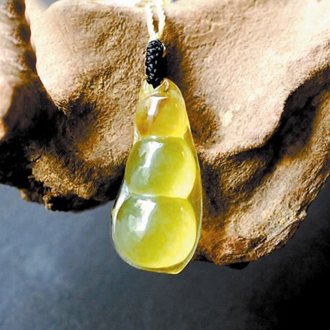 翡翠豆荚设计精美寓意深  第3张