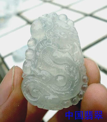 龙年贺岁礼品??翡翠玉器受追捧（图文六）  第7张