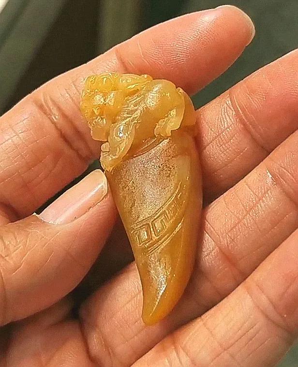 黄翡，皇家之气！  第4张