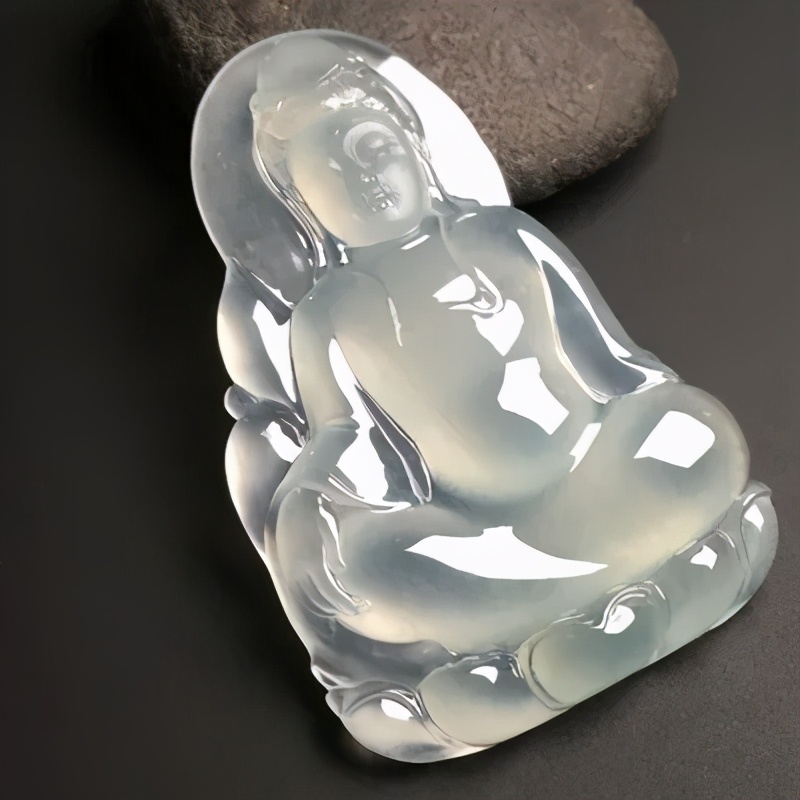 翡翠的种类有多少？翡翠的种类繁多，教你细细区分  第3张