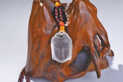 大河鉴宝十周年民间藏玉精品展暨拍卖会收官  第2张