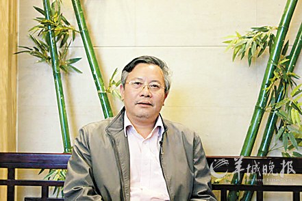 翡翠价值判断有标准“立观音”不如“坐观音”(组图)  第4张