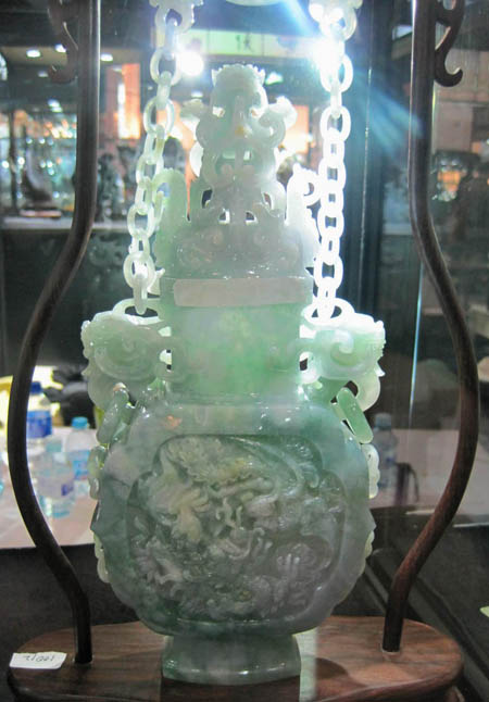 翡翠晴水价值分析盘点2011北京珠宝展天工奖作品??翡翠欣赏(三)  第10张