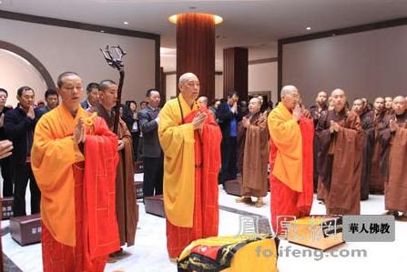 冰种玉镯价格世界上最大翡翠观音像安家浙江普陀山佛教博物馆  第2张