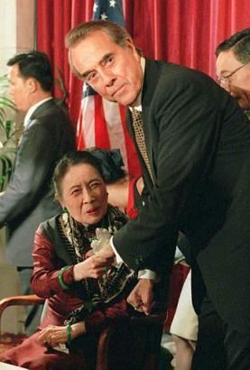 厦门翡翠原石批发市场三分钟带你了解翡翠！  第12张