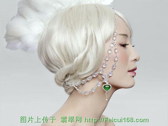 韩晓代言顶级翡翠珠宝 中国美人演绎新古典主义(图)  第2张