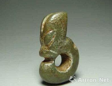 古玉赝品缘何充斥市场