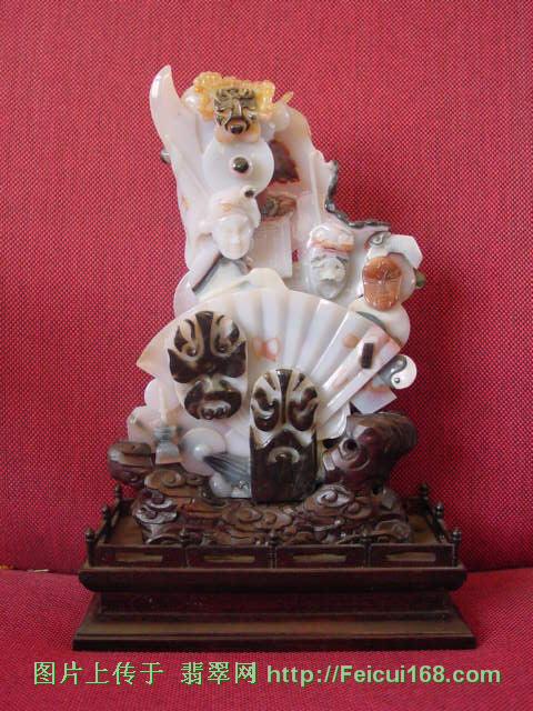 时尚玉雕《脸谱》(图)