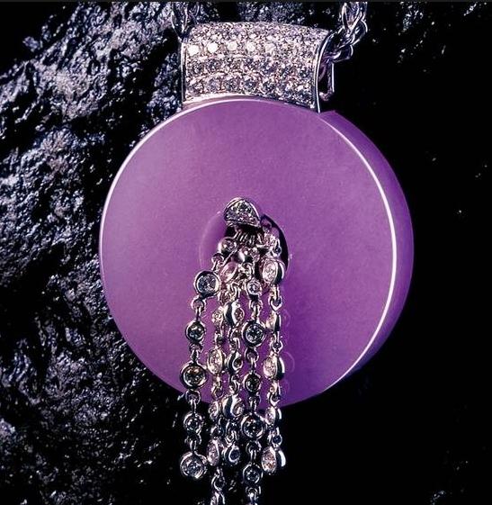 图揭各种颜色顶级翡翠品鉴（组图）  第11张