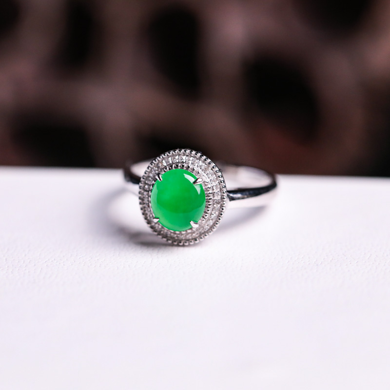 你说的绿是什么绿，翡翠这几种常见的绿色都见过吗？  第6张