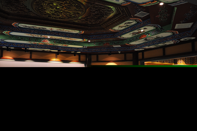 a货三色翡翠手镯价格瑞丽珠宝翡翠博物馆即将开放  第6张