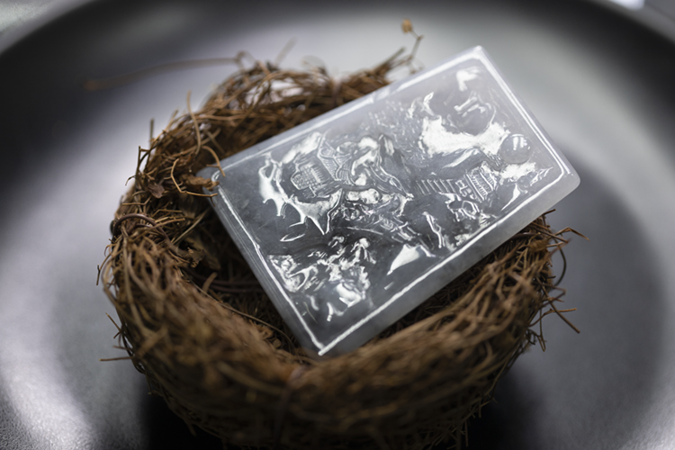 为什么翡翠可以这么五彩缤纷，它的颜色都是怎么来的？  第14张