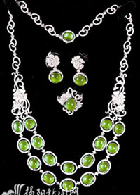 天然翡翠手镯销售【国级非遗】揭阳“阳美翡翠玉雕”佳作展示