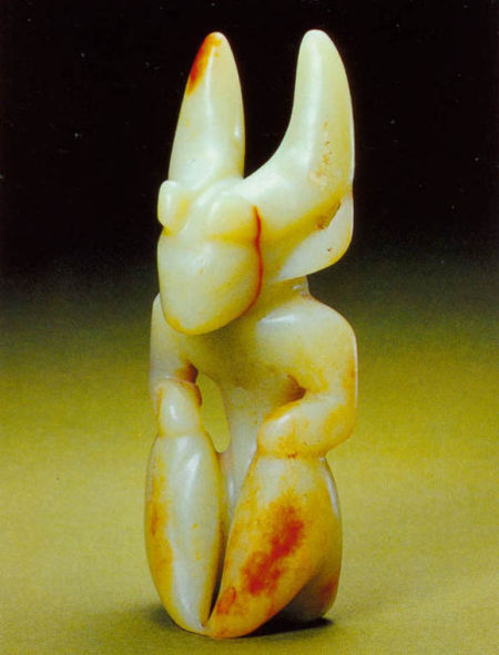 翡翠毛料的价格表新石器时代玉器精品赏析(图)  第2张