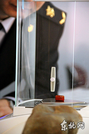 珠宝玉石检测鉴定中心落户东宁口岸 助力对俄宝玉石贸易  第3张