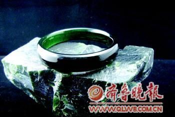 疯狂的泰山玉石 价格一年涨上百倍  第2张