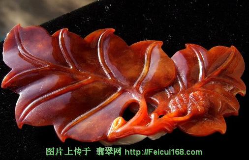 红翡翠珐琅彩戒指价格红翡翠精工巧雕玩件欣赏（多图）  第6张