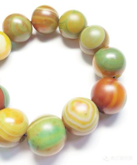 珠宝玉石添情趣：牙料珠子很血腥  第2张