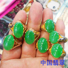 龙年贺岁礼品??翡翠玉器受追捧（图文三）  第7张