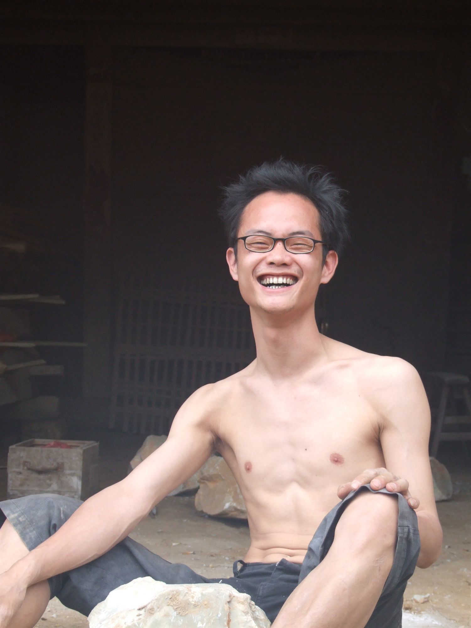 假翡翠原石怎么辨别邱启敬 和光同尘  第3张