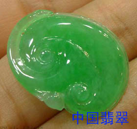 怎么鉴定翡翠玉观音真假龙年贺岁礼品??翡翠玉器受追捧（图文五）  第5张