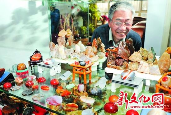 长春退休老两口收藏玛瑙开博物馆  第2张