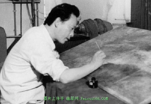 春带彩翡翠a货美玉非天成　妙手巧雕琢【组图一】  第2张