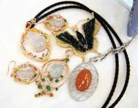 翡翠手镯横纹图翡翠：温润之美（图）