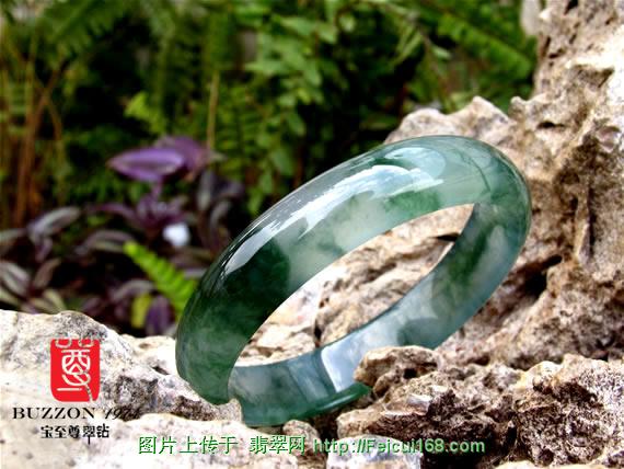 翡翠绝世珍品欣赏(图三十二)  第2张