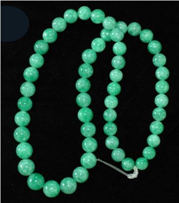 《翡翠收藏入门》之翡翠成玉  第2张