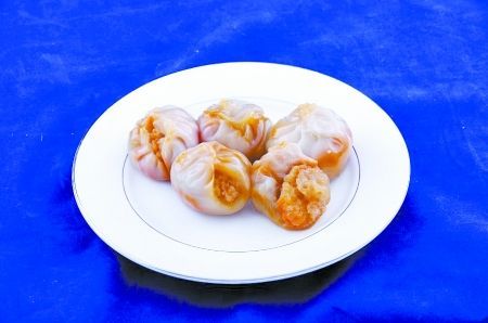 用黄龙玉石摆出的石头宴  第2张