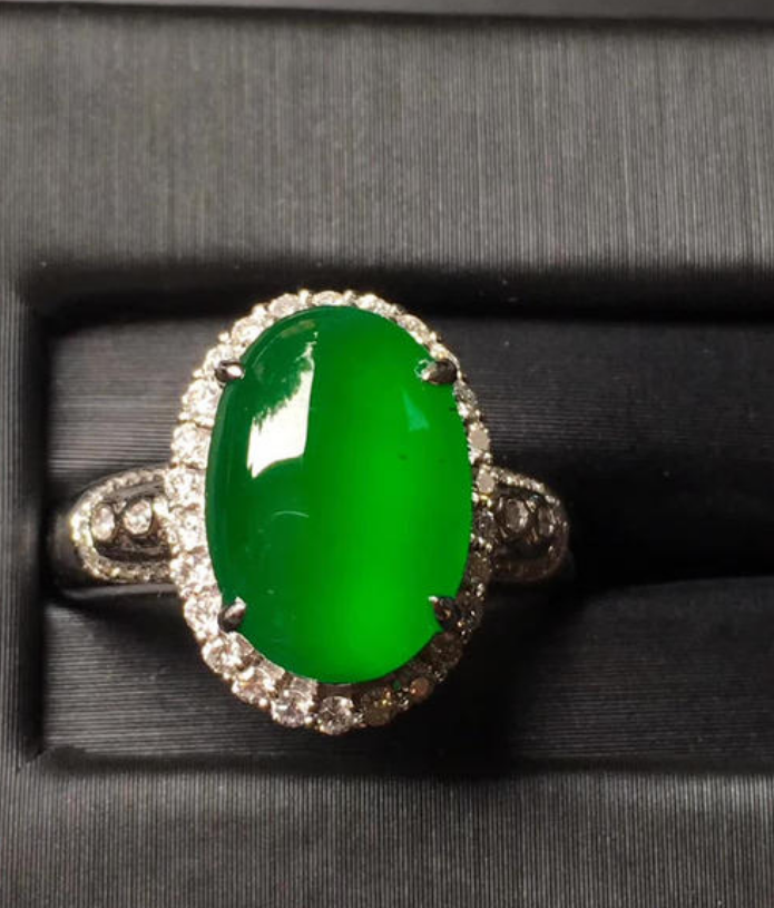 2021年是买翡翠的好时机吗？  第14张