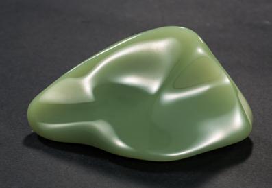 如何挑选翡翠挂件敢为天下先：全国首场析木玉原料交易会即将举行