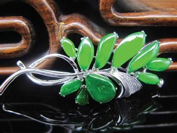 本报厂价翡翠展 今天赶快抢款式又多又省钱 错过就没了(组图)  第4张