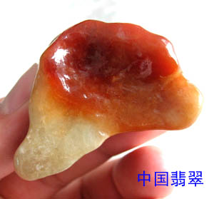 以色论价的翡翠  第3张