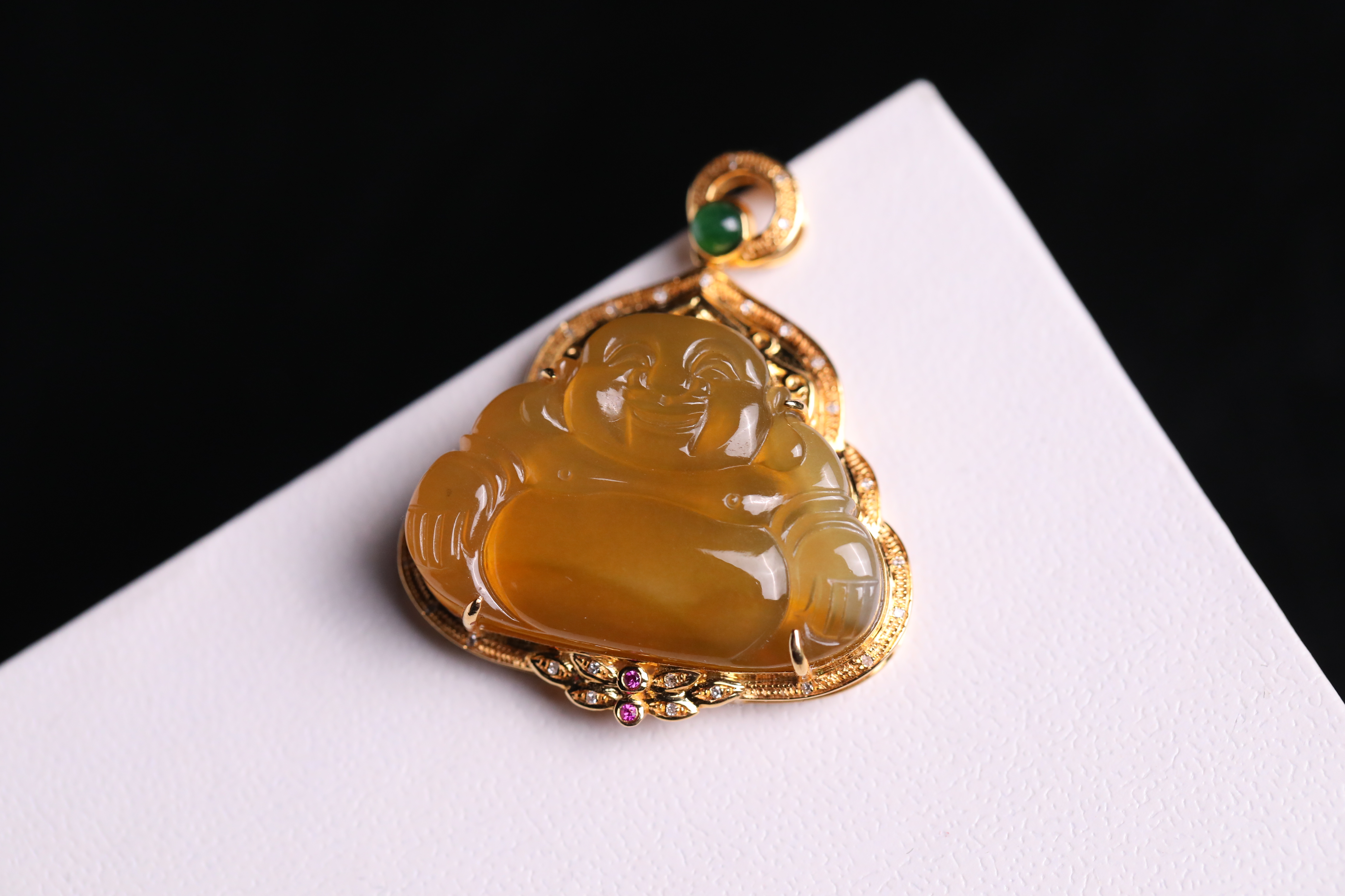 为什么翡翠可以这么五彩缤纷，它的颜色都是怎么来的？  第12张