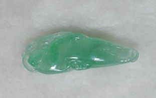 《翡翠收藏入门百科》之芙蓉种与豆种  第2张