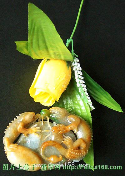 翡翠手镯鉴定中心黄夹绿翡翠玩件专辑(一)--翠龙翡翠作品欣赏（组图）  第7张