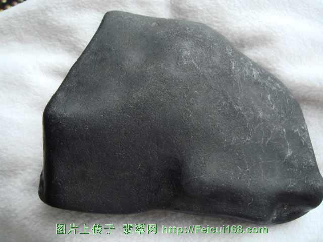 普陀山翡翠玉观音原石中国翡翠毛料欣赏与交流--莫弯老场半明半赌料(组图十)  第2张