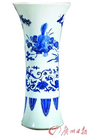 冰种翡翠项链价格收藏文化联展暨珠三角收藏精品邀请展开幕  第3张