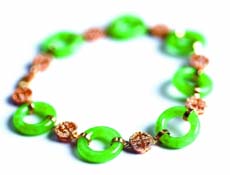 翡翠原石肉粗天然翡翠八面玲珑  第3张