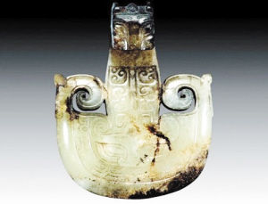 糯种翡翠手镯图片欣赏玉器收藏界的行话  第3张