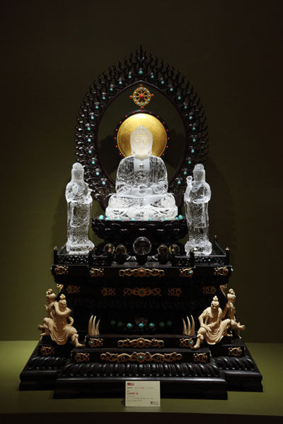 干青种翡翠手镯多少钱北京博观2011年秋季拍卖会开始预展  第2张