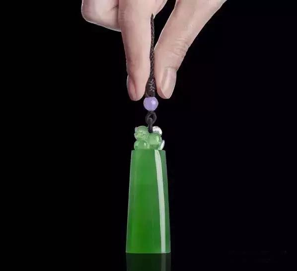 喜欢翡翠的粉色少女心还是绿色中国魂？  第3张