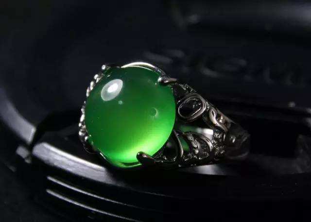 世界上最名贵的10种奇玛瑙，中国南红玛瑙独居之首  第8张